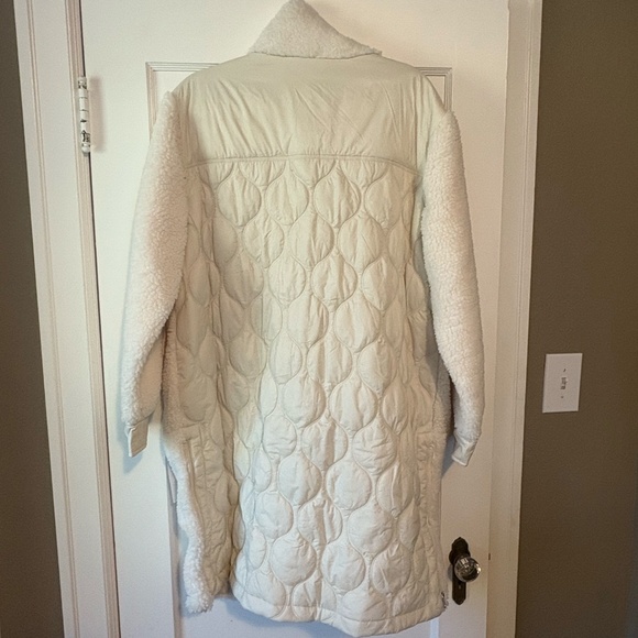 Altheta Fleece Hybrid Coat size XL NWT - Picture 3 of 5